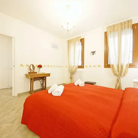 N. 355 Apartment *